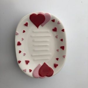 Vintage Avon Valentine soap dish